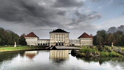Vienna to CK Cesky Krumlov to Prague transfer