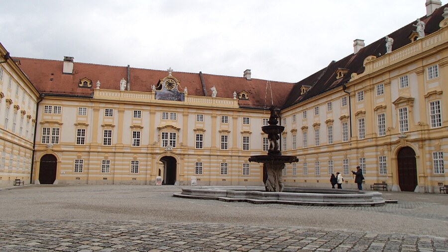 CK Cesky Krumlov to Melk Abbey to Vienna day trip