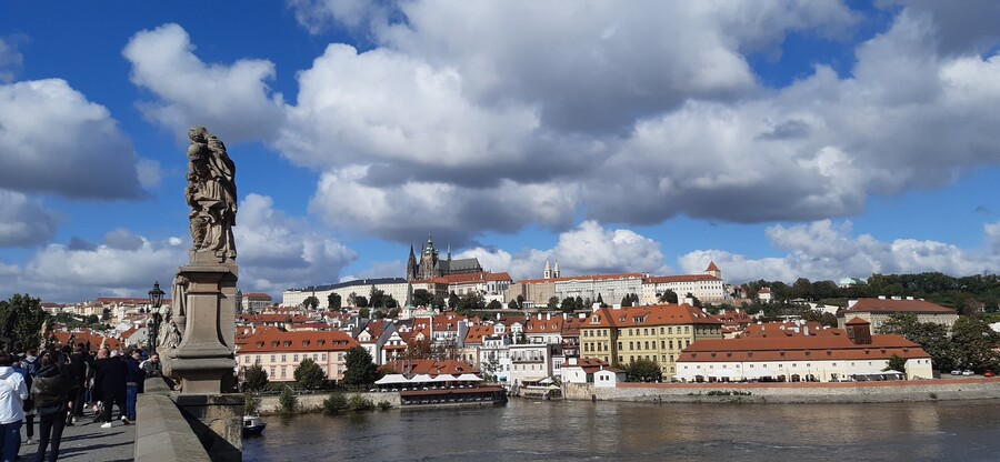  EU Shuttlebus Cesky Krumlov transfer to Prague