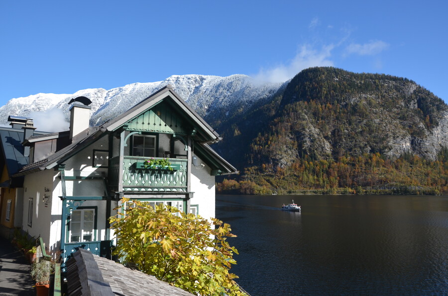  EU Shuttlebus fast, safe and comfortable transfers