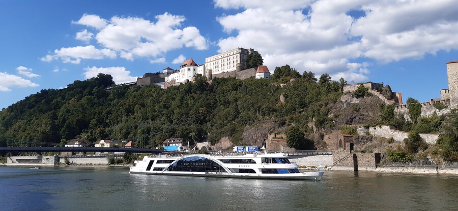 Passau Cruise Ship dock to Salzburg
